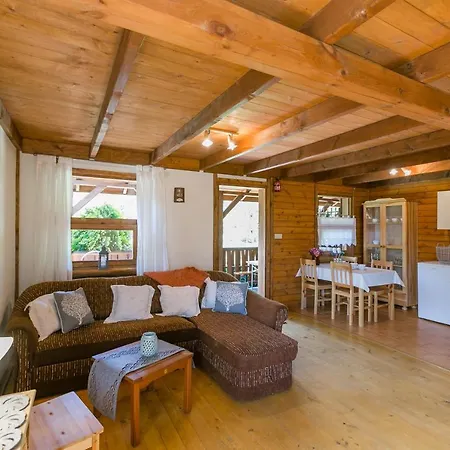 Pod Jarzebina Alojamento de Turismo Selvagem *