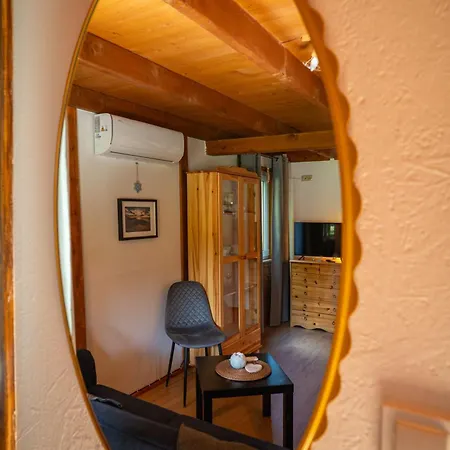 Pod Jarzebina Lodge *