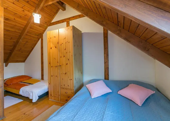 Pod Jarzebina 山林小屋